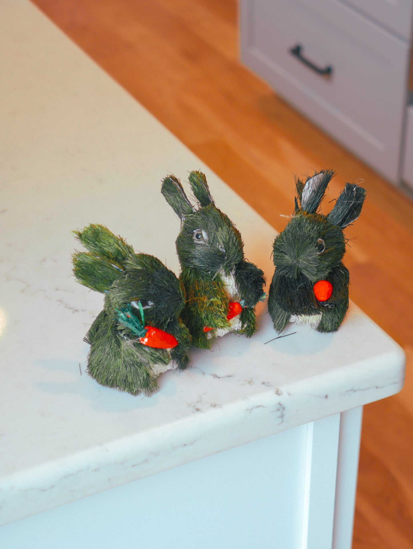 Set of 3.5" Sisal bunnies