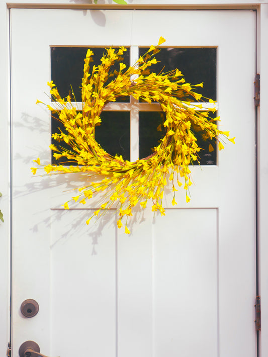 22" Yellow Forsythia Wreath