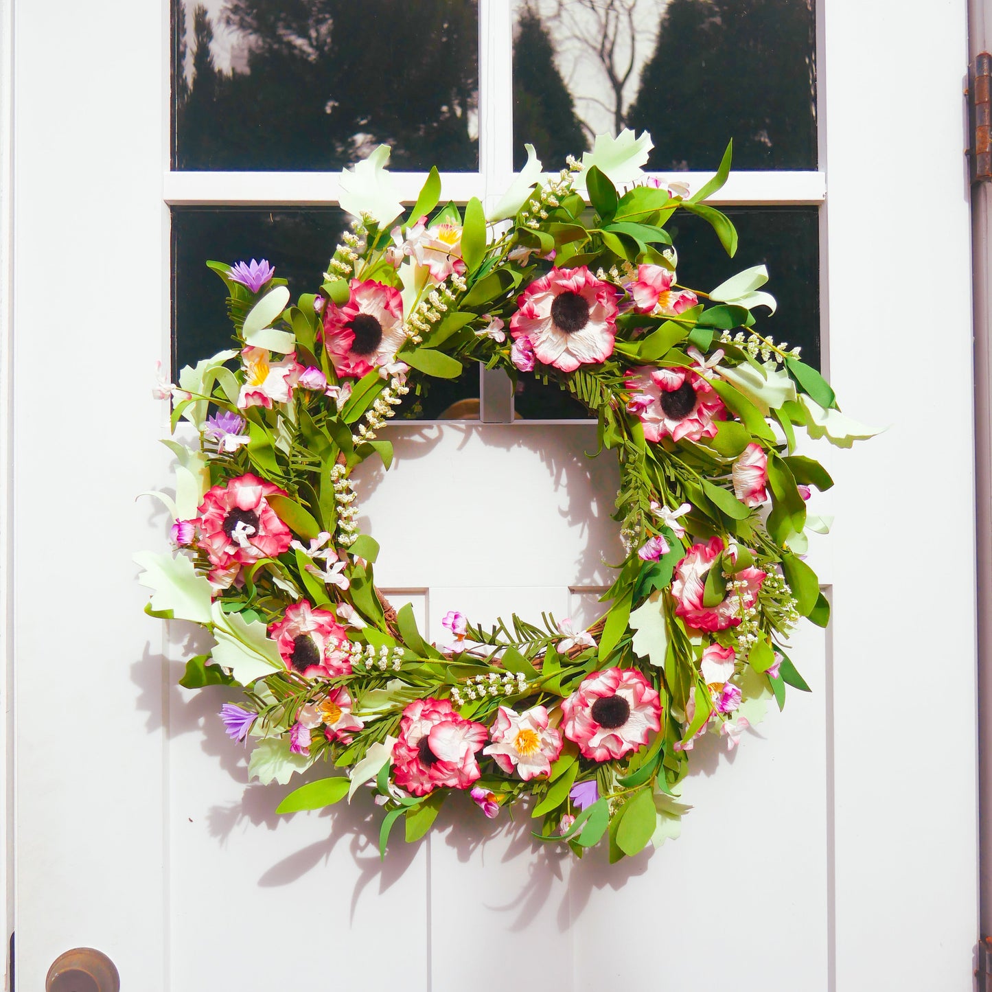 22" Persian Buttercup Wreath