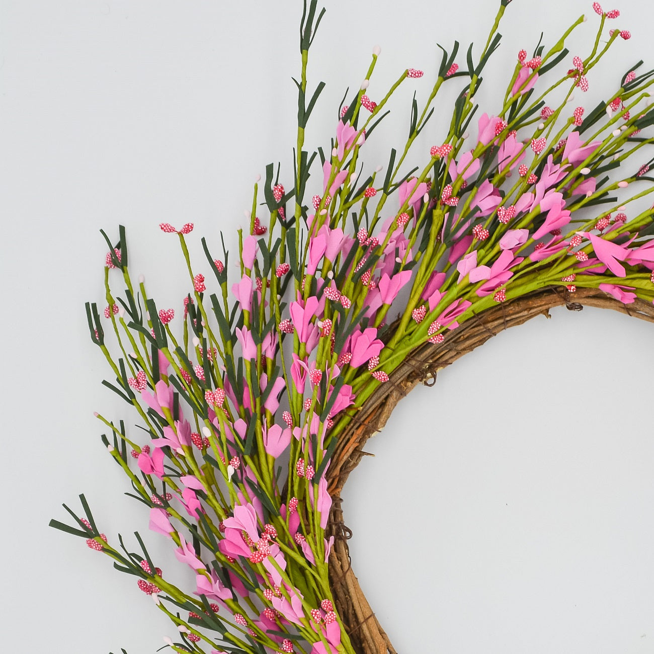 22" Dark Pink Buttercup Wreath