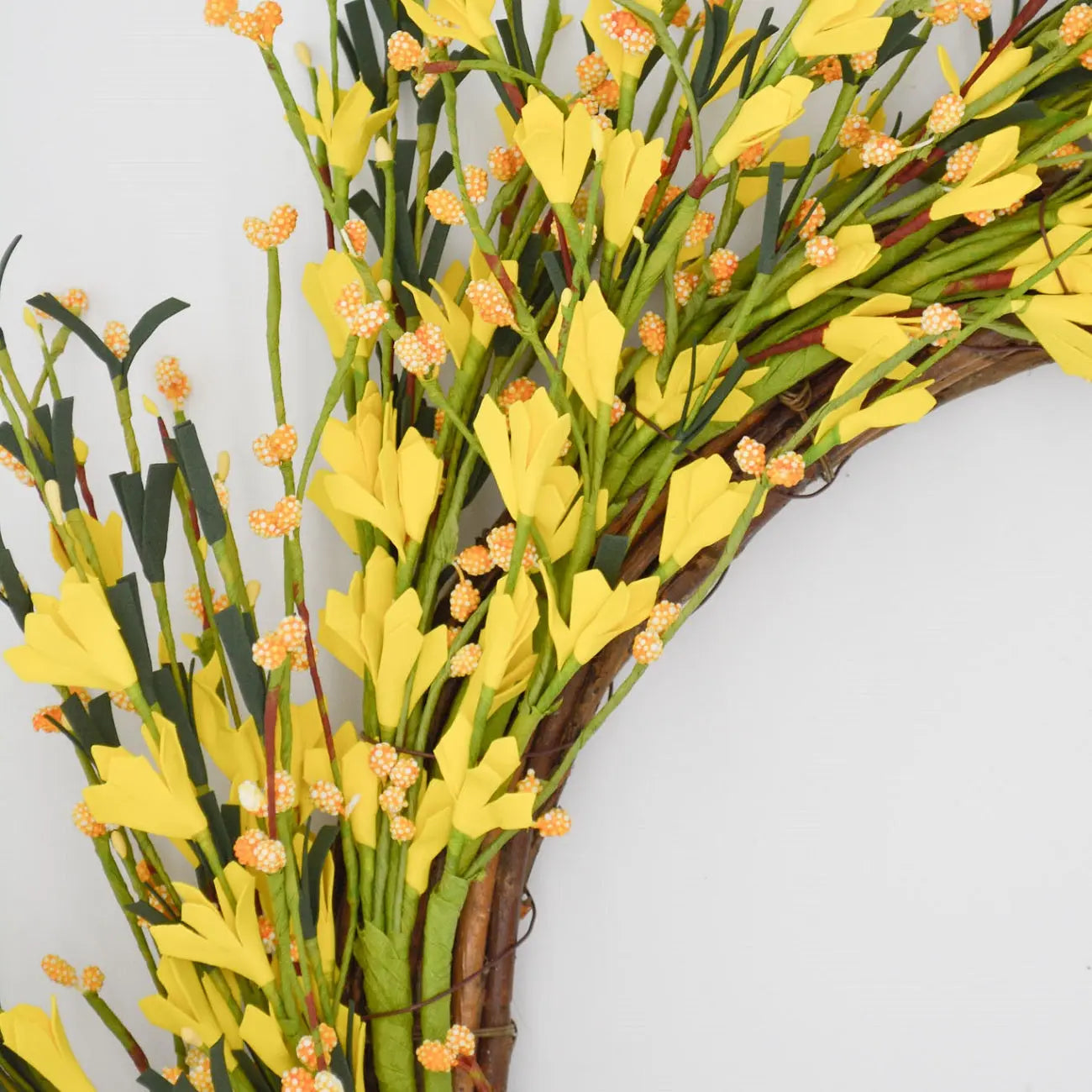 22" Yellow and Gold Buttercup Wreath FloralLiving