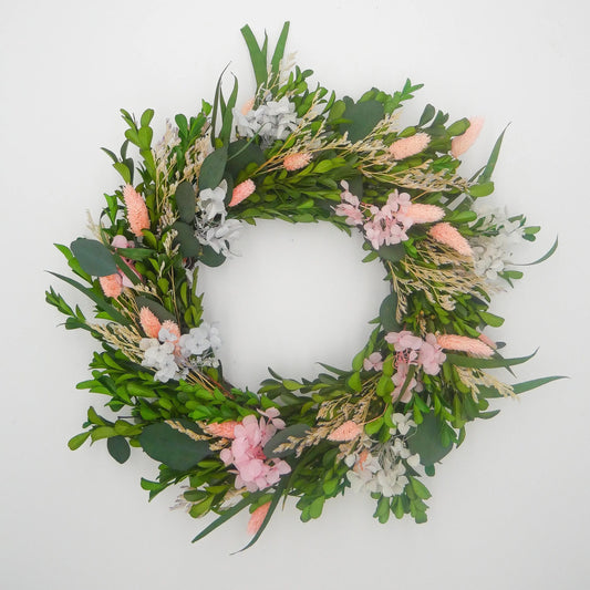 16" Dried Sea Lavender Boxwood Wreath Floral Living