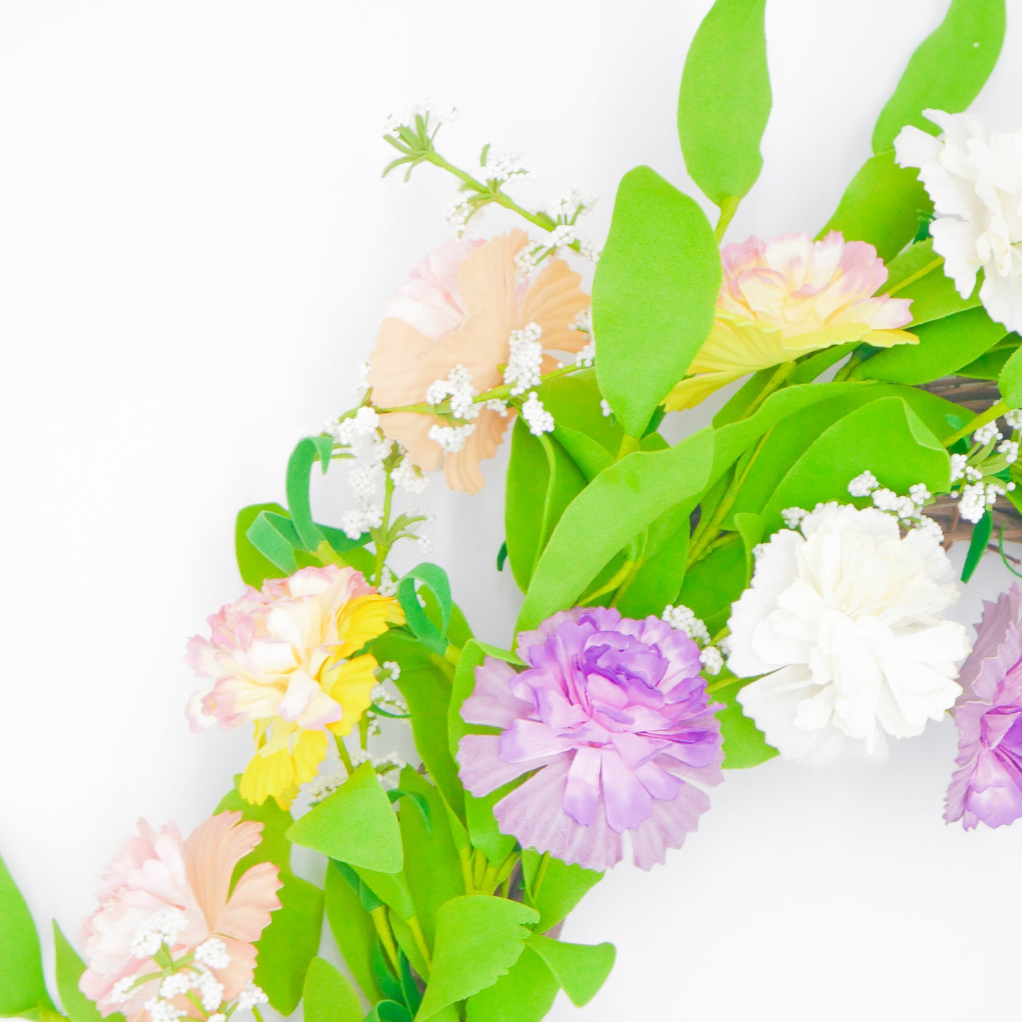 22" Mixed Color Dianthus Wreath