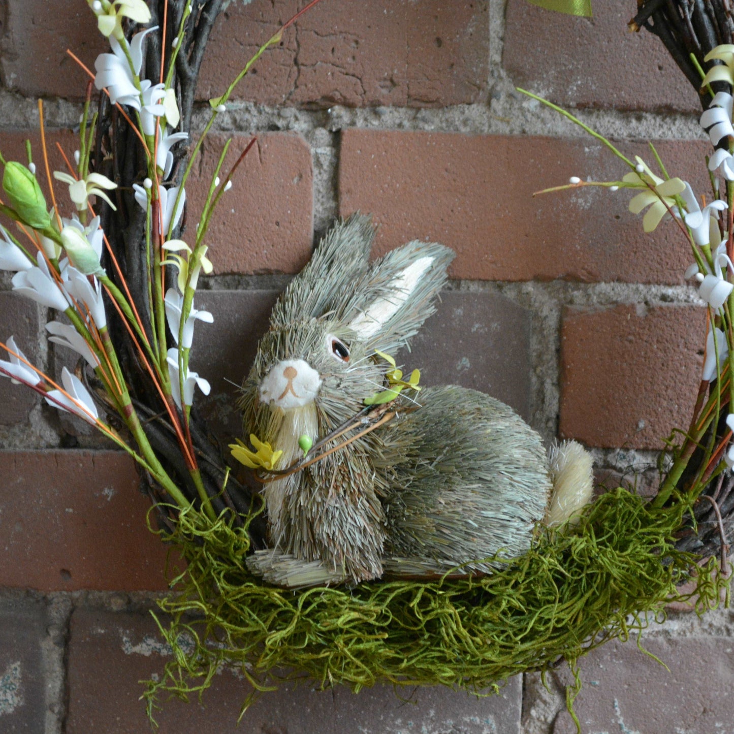 Teardrop wreath with brown bunny3