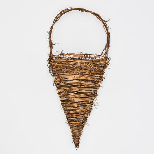 18" Twig 3D V-Shaped Wall Basket