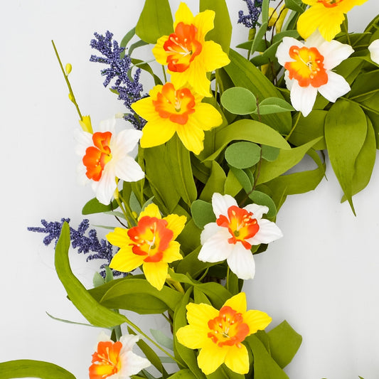 22" Yellow and White Daffodil Wreath