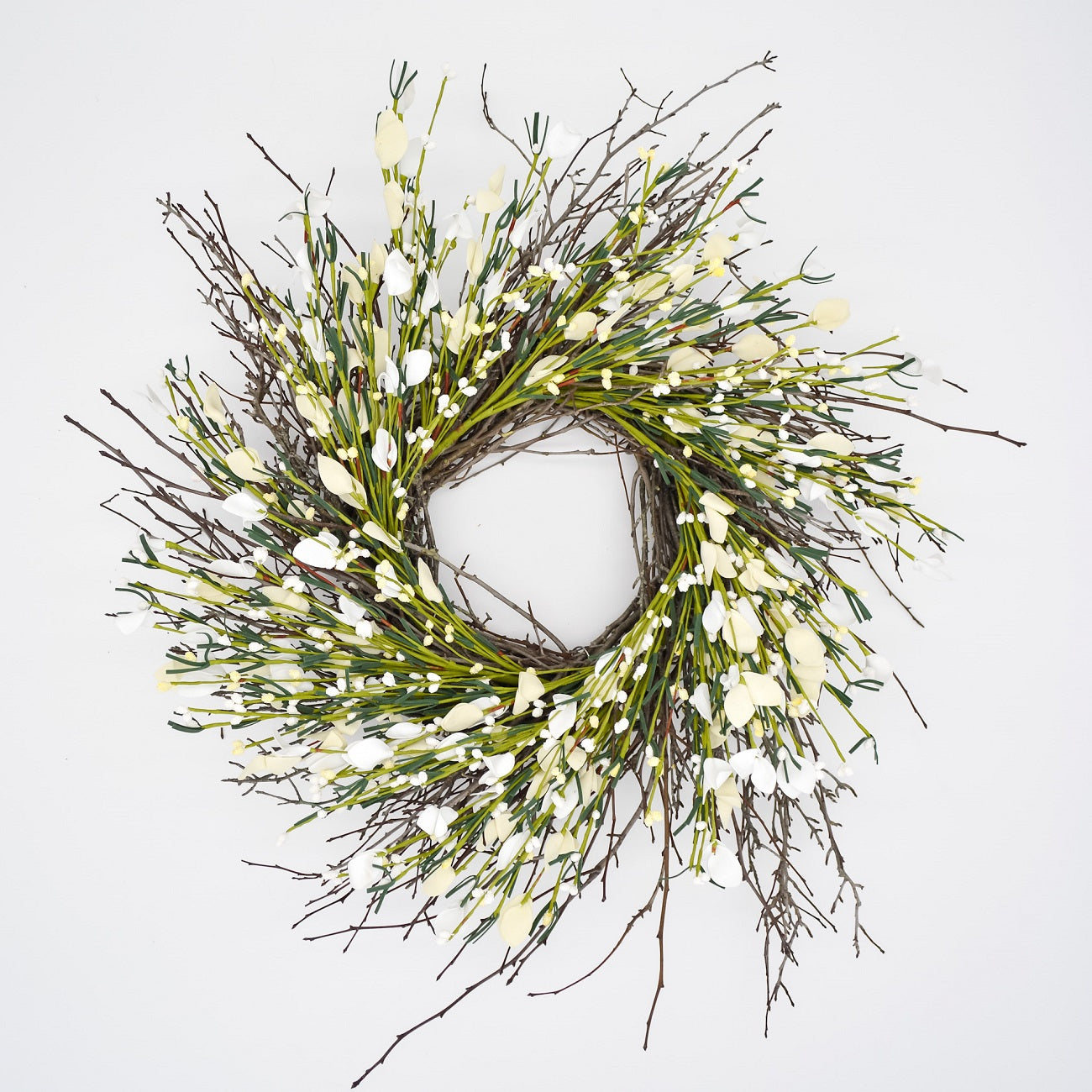 Crafted In the USA. 24" Cream and White Meadowlark Twig Wreath