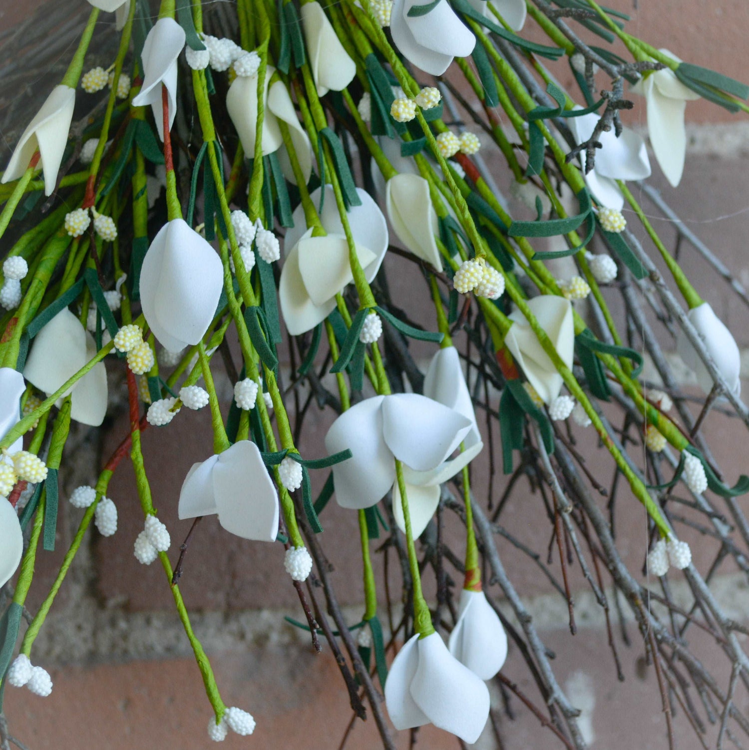 Cream and White Meadowlark Twig Wreath 