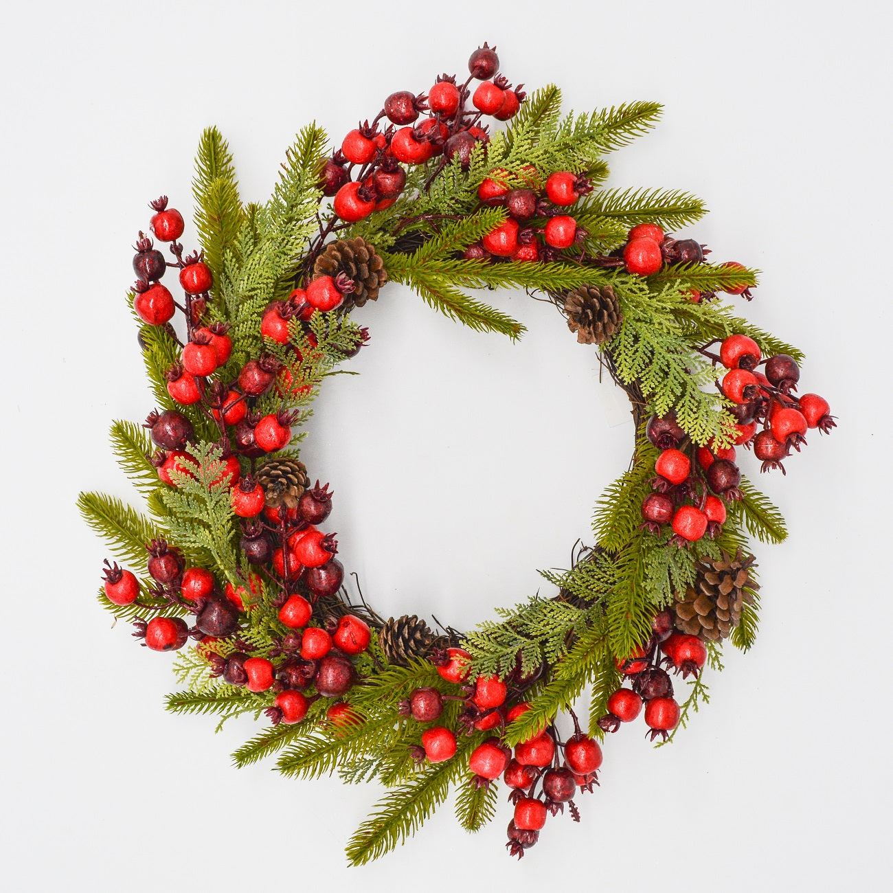 22" Mixed Evergreen Holiday wreath with Large Berries